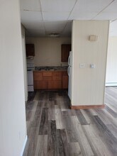 101 Mitchell St, Unit #2 in Endicott, NY - Foto de edificio - Building Photo
