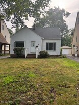 1305 Plainfield Rd in South Euclid, OH - Building Photo