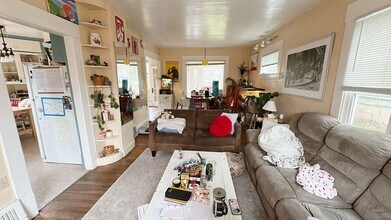 1009 Mason St in Bellingham, WA - Building Photo - Building Photo