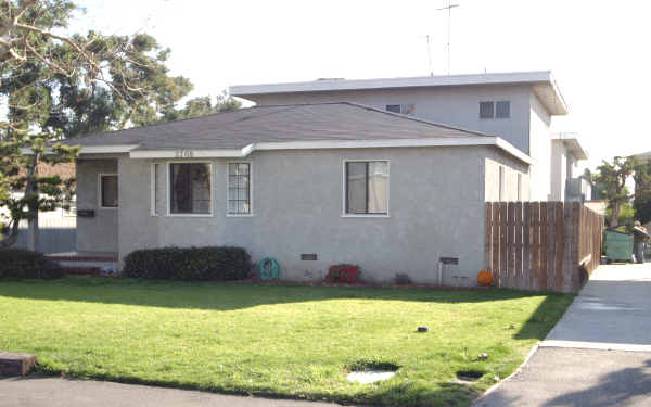 2708 Andreo Ave in Torrance, CA - Building Photo