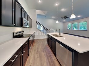 5037 Pebble Bridge Way in Auburn, GA - Building Photo - Building Photo