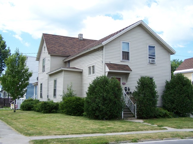 624 Franklin St in Watertown, NY - Building Photo - Building Photo