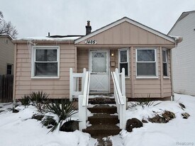 1465 E 14 Mile Rd in Birmingham, MI - Building Photo