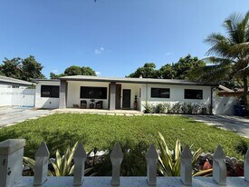 1351 NW 132nd Terrace in Miami, FL - Building Photo