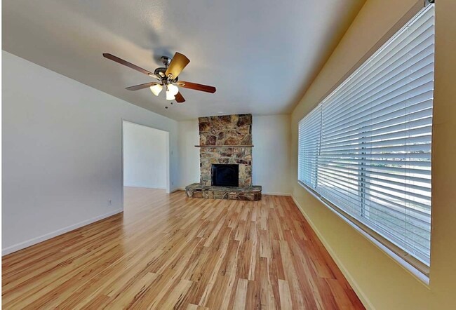 2711 N 27th St in Phoenix, AZ - Foto de edificio - Building Photo