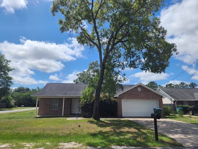 property at 33 Evans Ave