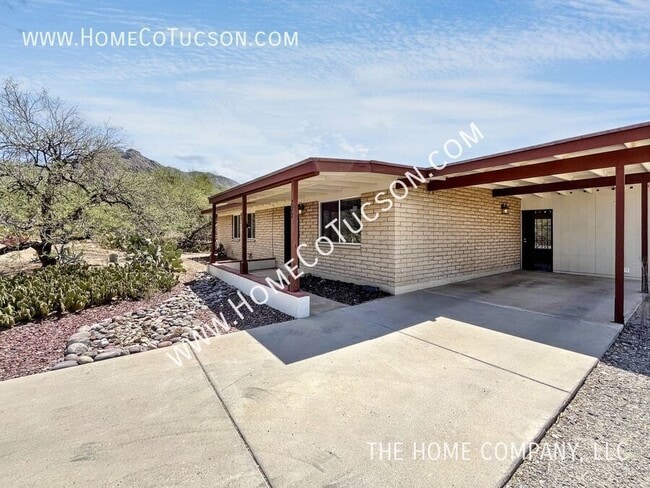 property at 222 Mountain Vista Pl