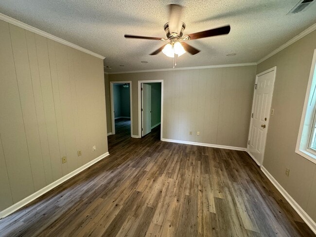 313 E Washington Ave in Bessemer City, NC - Building Photo - Building Photo