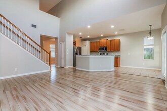 403 Durham Shore Ct in Apollo Beach, FL - Building Photo - Building Photo