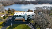 1205 Lake Dr in Southold, NY - Foto de edificio - Building Photo