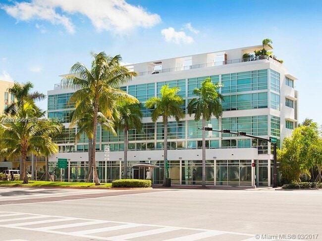 421 Meridian Ave in Miami Beach, FL - Building Photo - Building Photo
