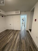 215 Jarvis St in Toronto, ON - Building Photo - Building Photo