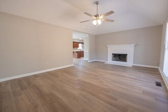 125 Honeytree Dr in Athens, GA - Building Photo - Building Photo