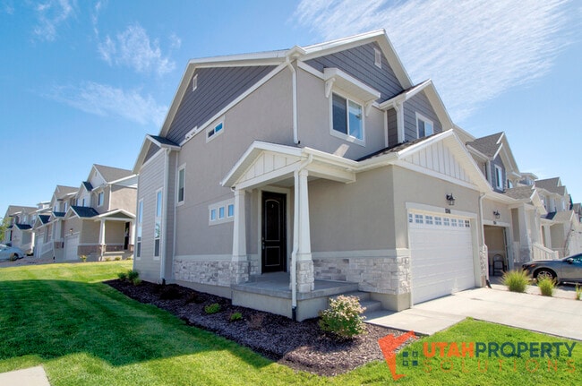 property at 1316 Dawes Wy