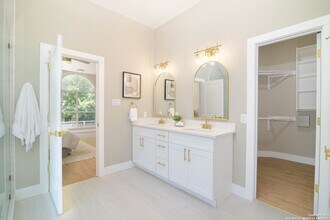 2155 N Ranch Estates Blvd in New Braunfels, TX - Building Photo - Building Photo