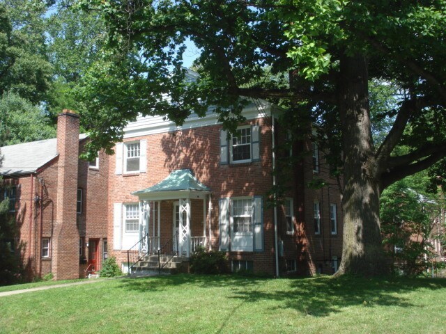 8401 Greenwood Ave-Unit -6 in Silver Spring, MD - Building Photo