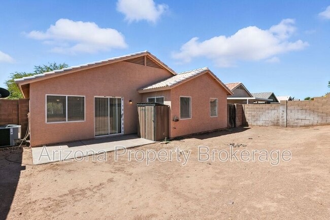 property at 11450 E Contessa St