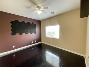 8935 Deep Ridge Ct in Las Vegas, NV - Building Photo - Building Photo