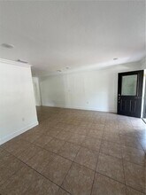 1702 W Dempsey Ave in Tampa, FL - Building Photo - Building Photo