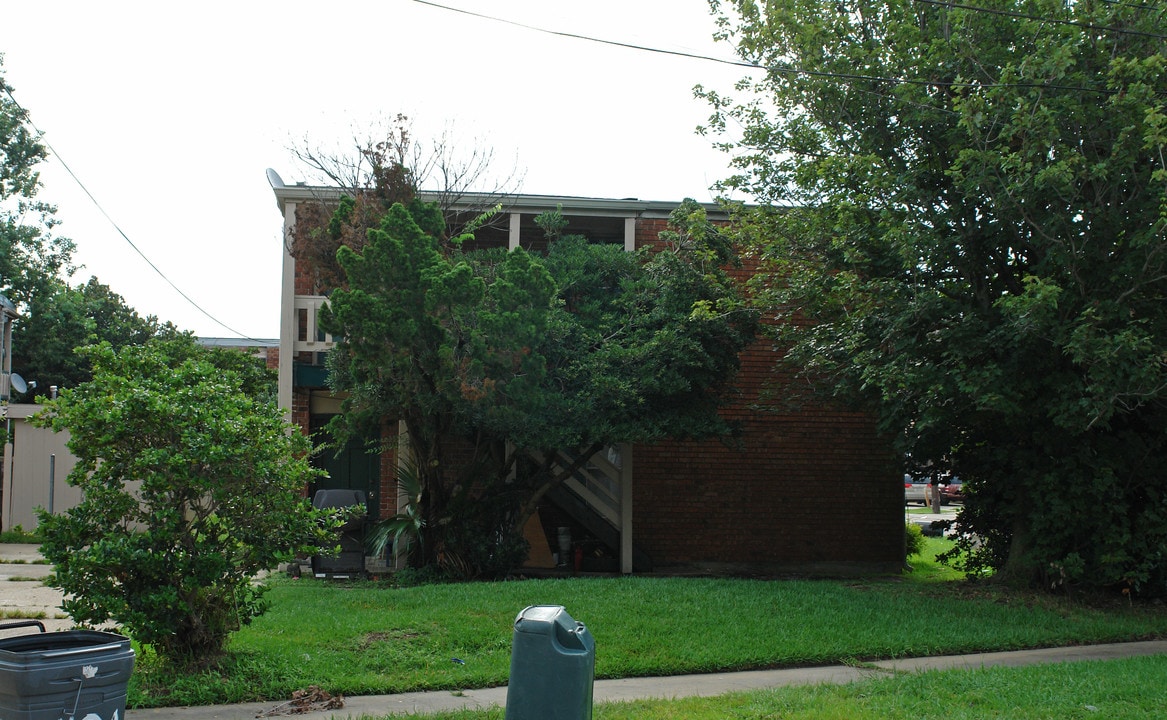 3413 Kent Ave in Metairie, LA - Building Photo