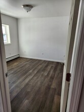 329 County Route 44, Unit 01 in Argyle, NY - Building Photo - Building Photo