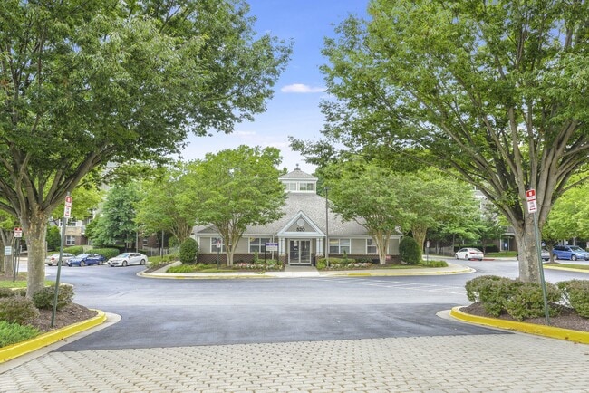 Acclaim at Lake Largo