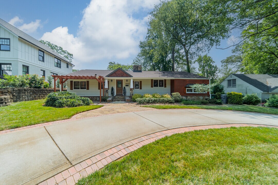 3147 Windsor Dr in Charlotte, NC - Foto de edificio