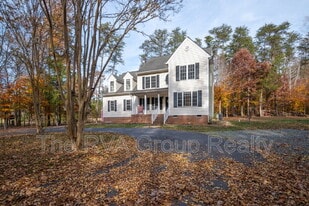 79 River Run Ln in Bumpass, VA - Building Photo