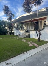 7725 Norton Ave in West Hollywood, CA - Building Photo - Building Photo