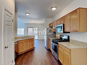 138 E Calle Del Rondador in Sahuarita, AZ - Building Photo - Building Photo