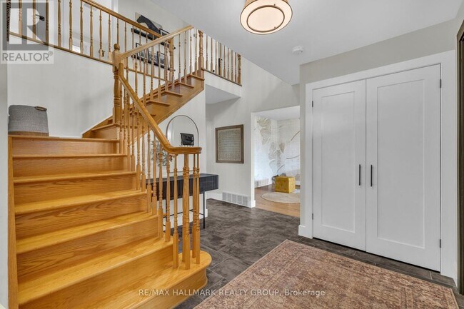 496 Newman Ave in Ottawa, ON - Building Photo - Building Photo