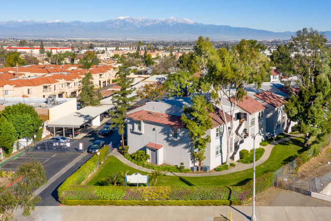 Aspire Corona Apartments in Corona, CA - Building Photo - Other