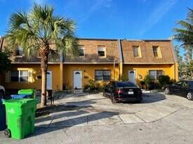 5953 NW 25th Ct in Sunrise, FL - Building Photo