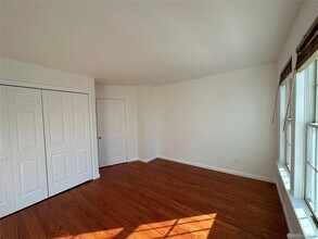 197 Johnson Rd in Scarsdale, NY - Building Photo - Building Photo