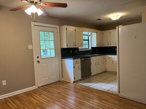 60 Parkview Dr in Cabot, AR - Building Photo - Building Photo