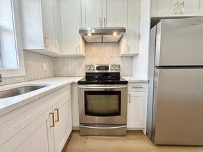 1945 N Stanley St in Philadelphia, PA - Building Photo - Building Photo