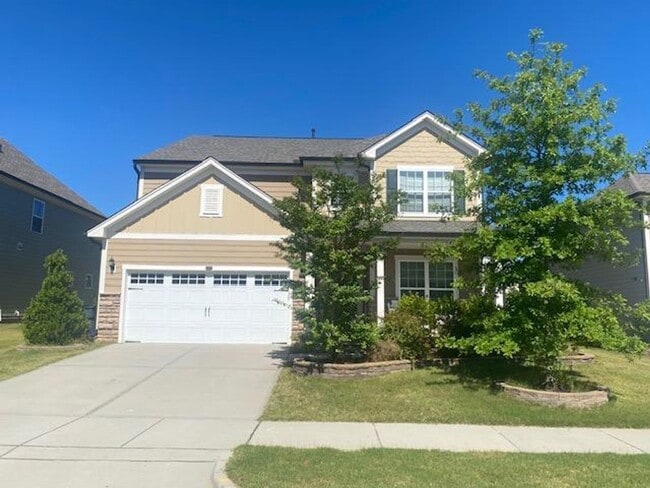 property at 439 Parlier Dr