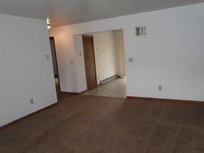 Curry Manor in Schenectady, NY - Building Photo - Interior Photo