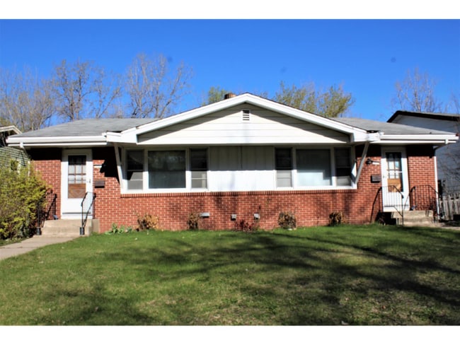 property at 1253 Circle Terrace Blvd NE