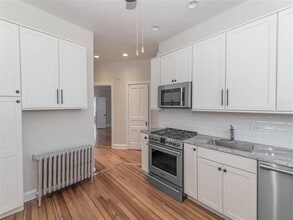 The Pelham in Chicago, IL - Building Photo - Building Photo
