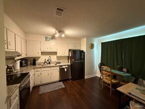 615 Royce St in Pensacola, FL - Building Photo - Building Photo