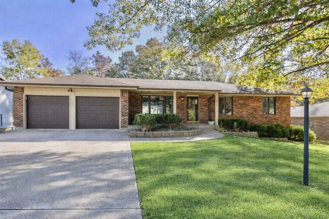 property at 2182 S El Centro Ct