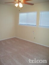 3914 Sweetgum Ct in Flower Mound, TX - Foto de edificio - Building Photo