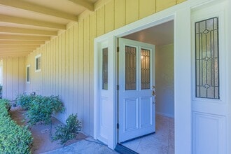 17967 Berta Canyon Rd in Salinas, CA - Building Photo - Building Photo