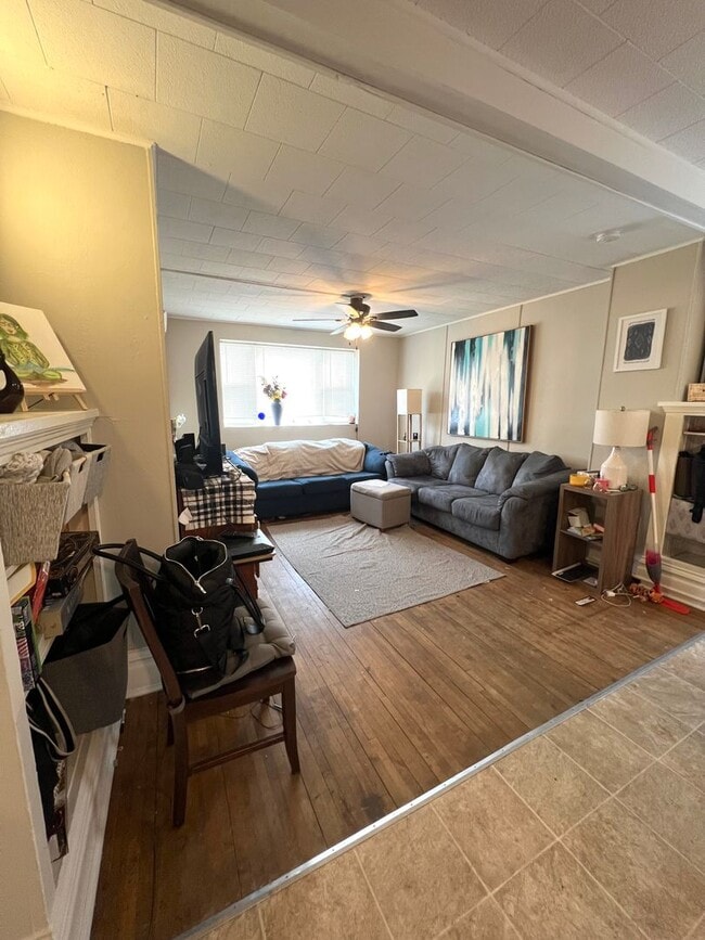 423 Commonwealth Ave in Duluth, MN - Building Photo - Building Photo