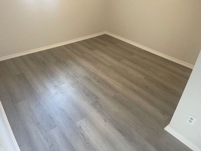 property at 122 Maybourne Ave