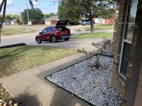 20 Connecticut Ave in Midlothian, TX - Building Photo - Building Photo