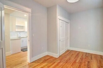 326 Chelsea St in Boston, MA - Building Photo - Building Photo