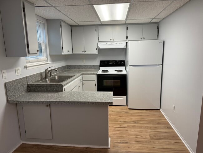 28838 Pardo St, Unit 3 in Garden City, MI - Building Photo - Building Photo