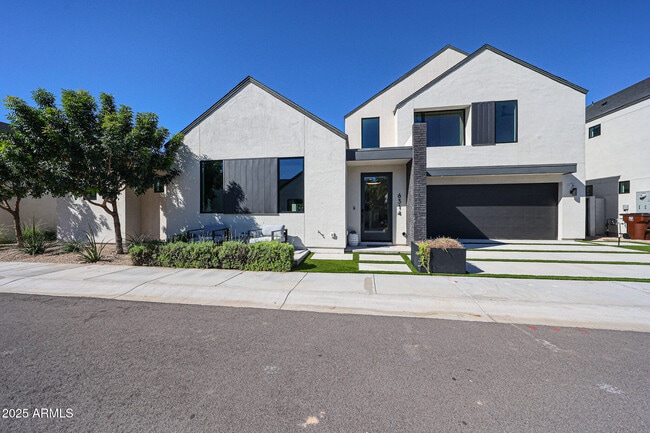 6314 N 10th Dr in Phoenix, AZ - Building Photo - Building Photo